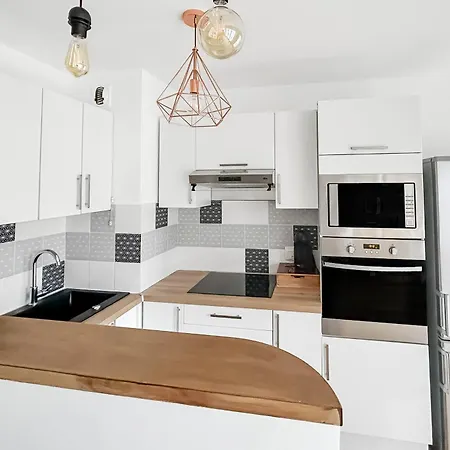 Sejour Tranquille Avec Piscine, Proche Bordeaux بلانكفور