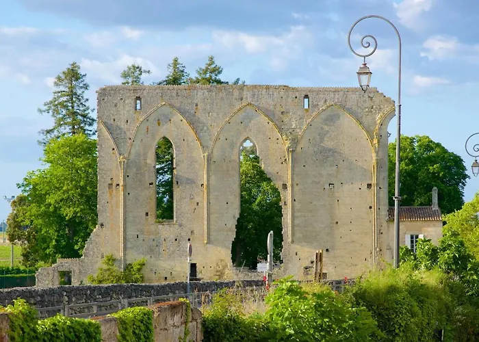 Sejour Tranquille Avec Piscine, Proche Bordeaux 블랑크포르
